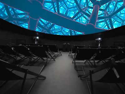 Innenansicht des aiRdome | VR mit nahtloser 360°-Projektion. Das schnell aufgebaute Kompakt-Planetarium zur Miete und Kauf.